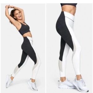 Outdoor Voices color block leggings